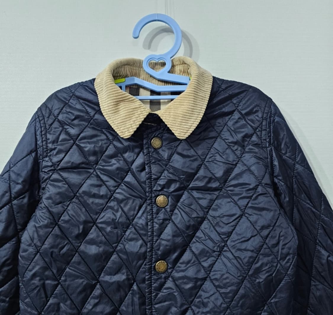 버버리 키즈 퀼팅 자켓 4~6세 상품이미지4