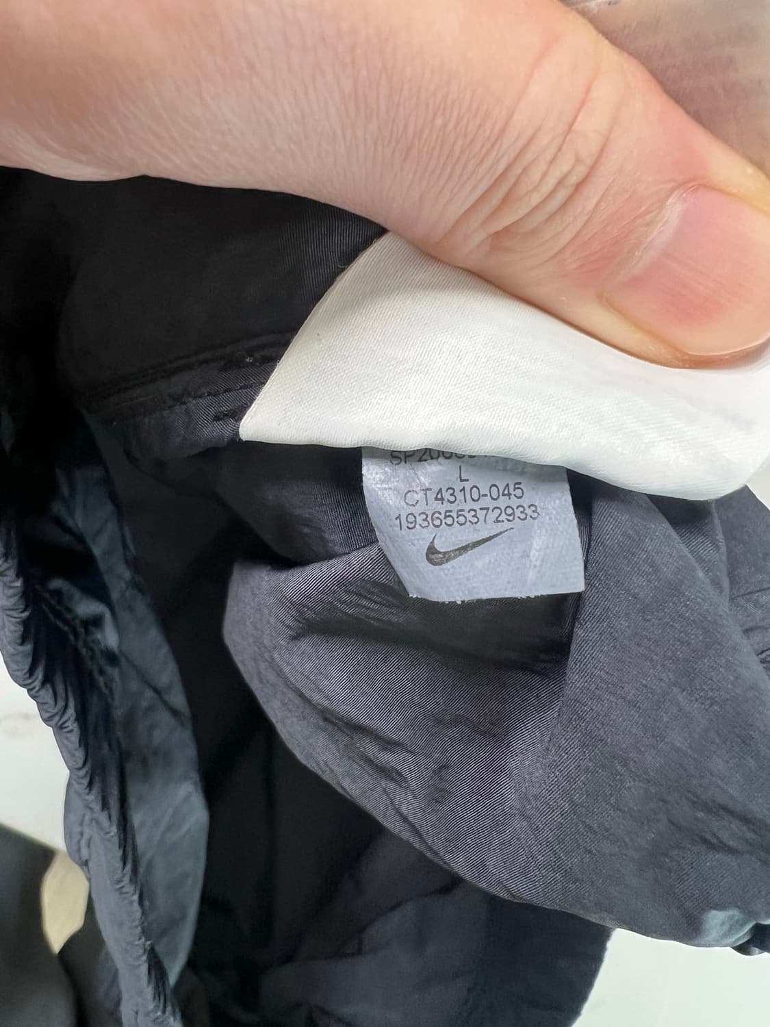 [L] 나이키 x 스투시 윈드러너 재킷 오프 누아르 상품이미지4