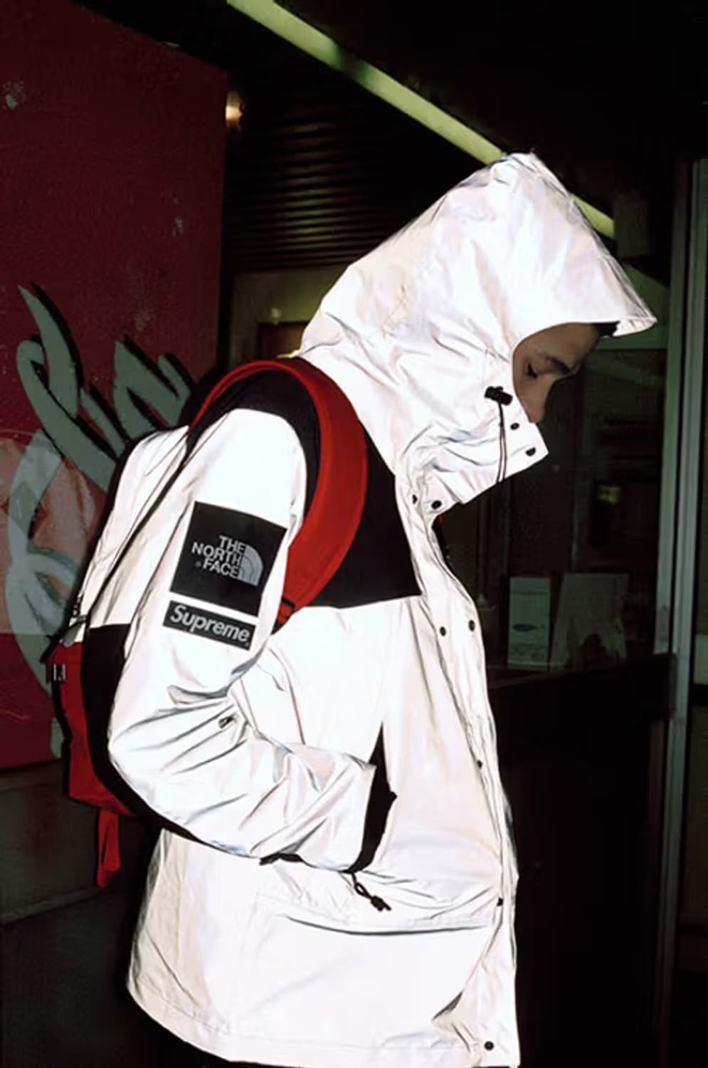 Supreme x North Face 3M Reflective parka 상품이미지7