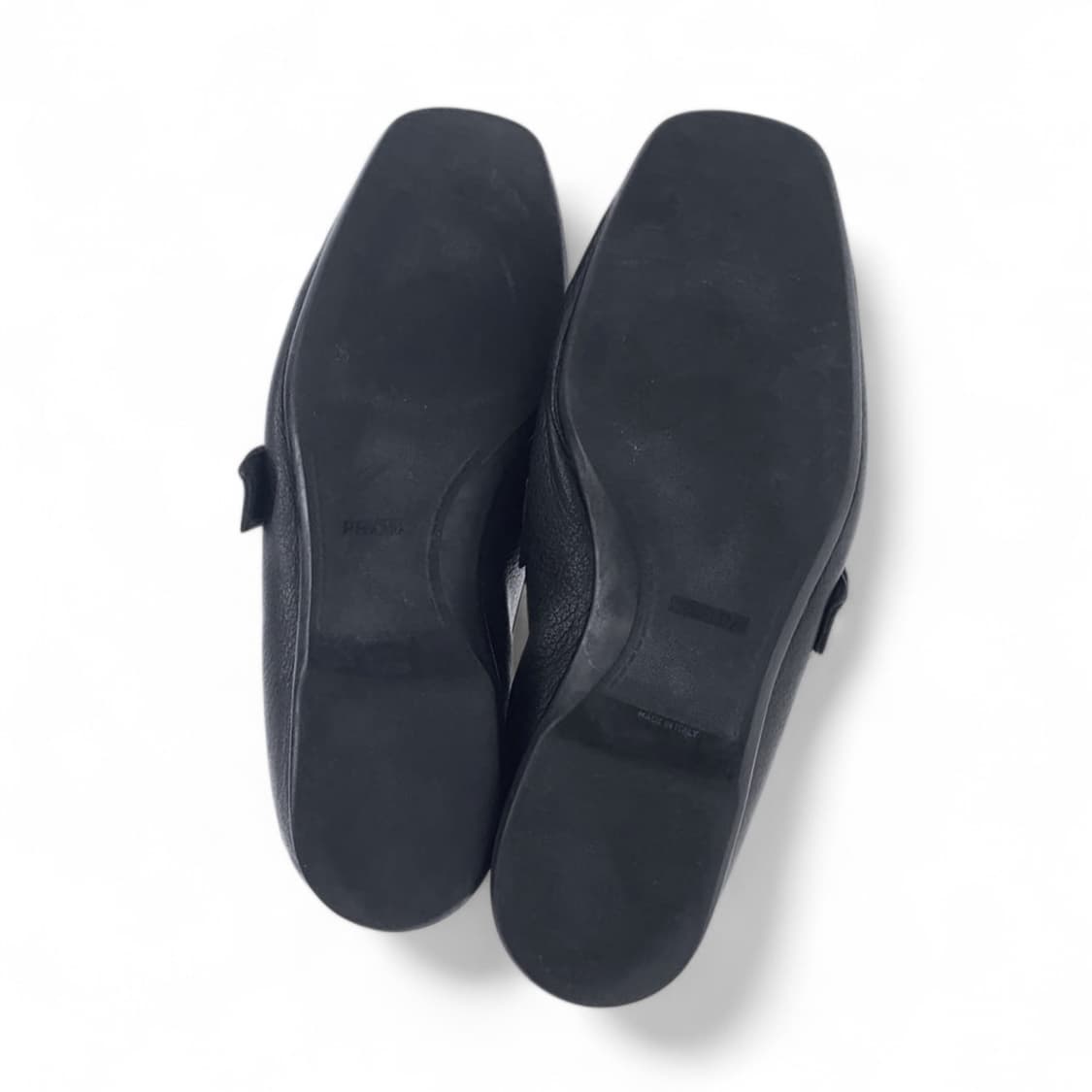 프라다 레더 메탈 버클 로퍼 상품이미지4