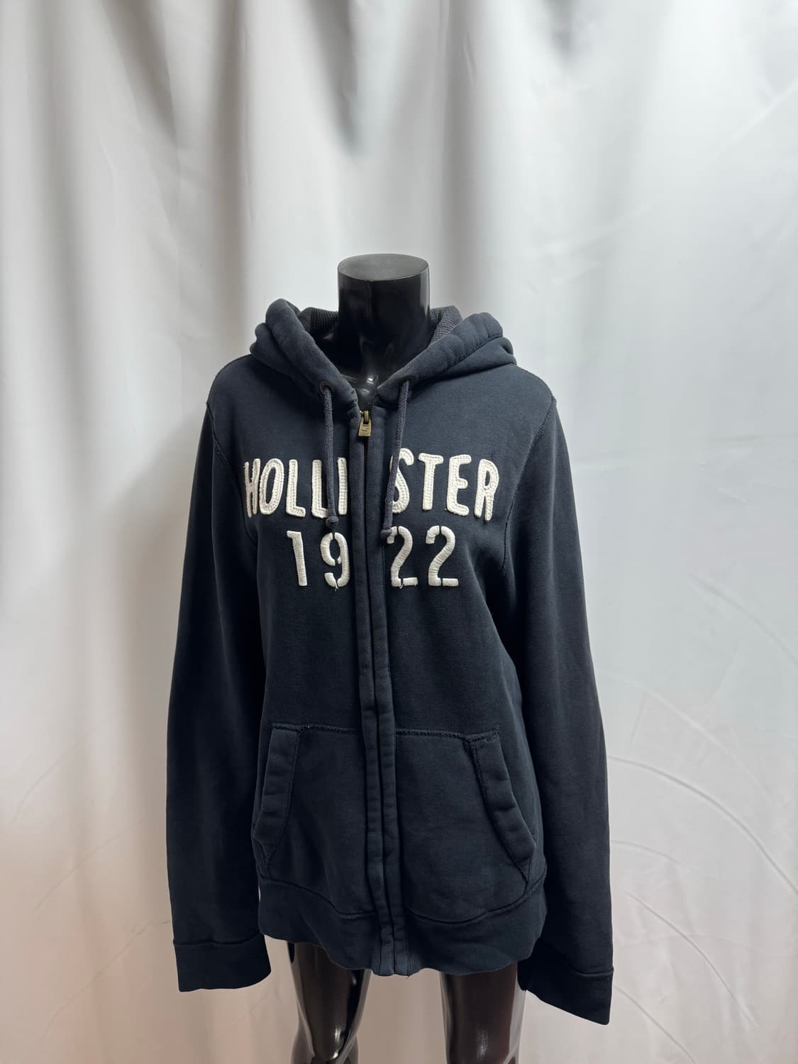 hollister 레터링 후드 집업 상품이미지1