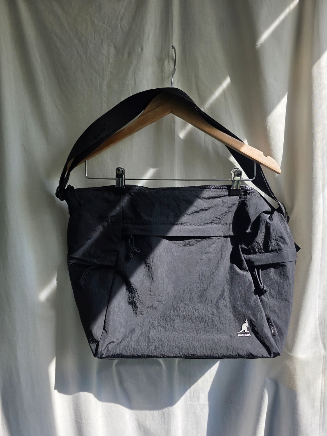 캉골 블랙 크로스백 상품이미지3