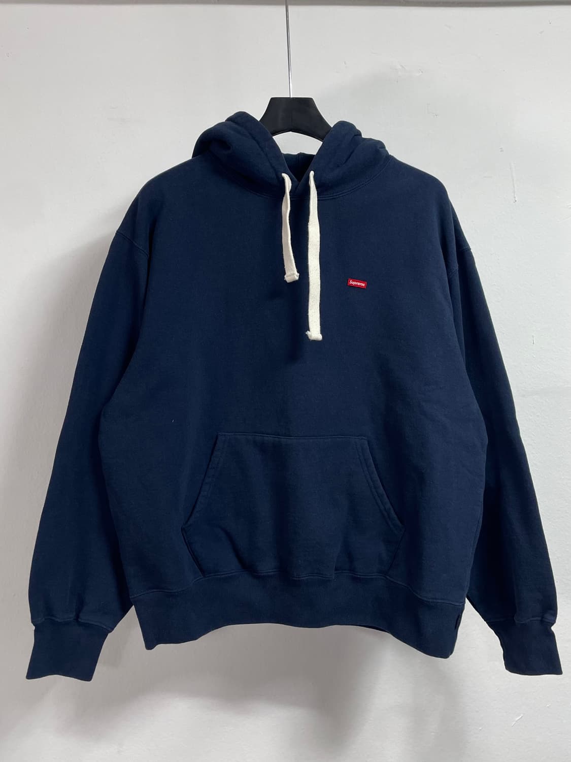  슈프림 스몰 박스 네이비 후드티 (on.324)   상품이미지1