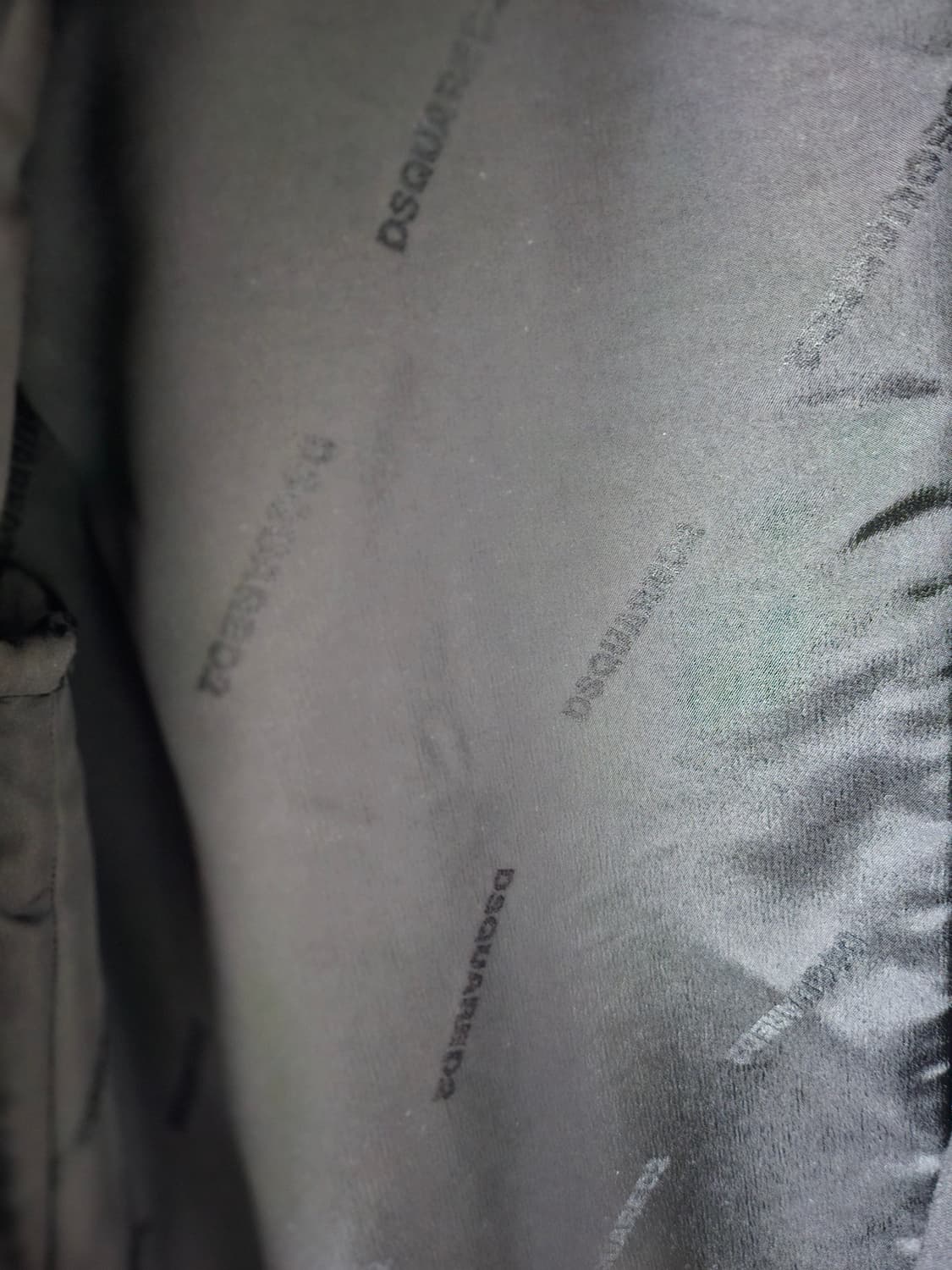 디스퀘어드 블랙 코트 상품이미지3