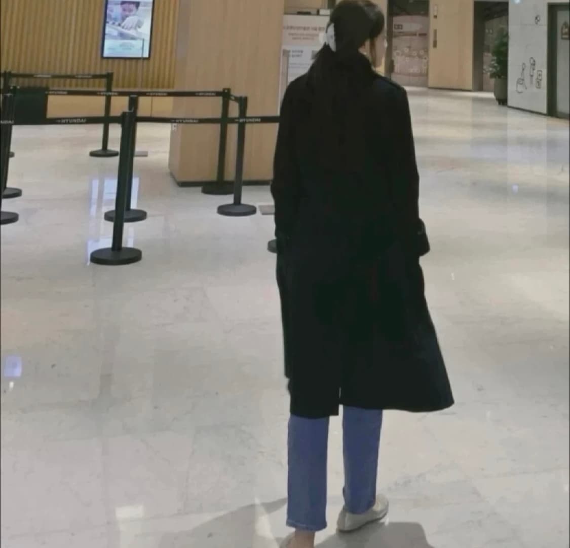 띠어리블랙트렌치코트 상품이미지5