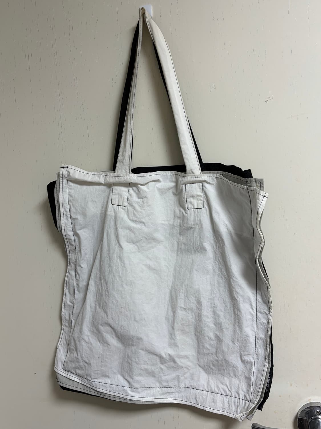 이세이미야케 토트백 상품이미지1