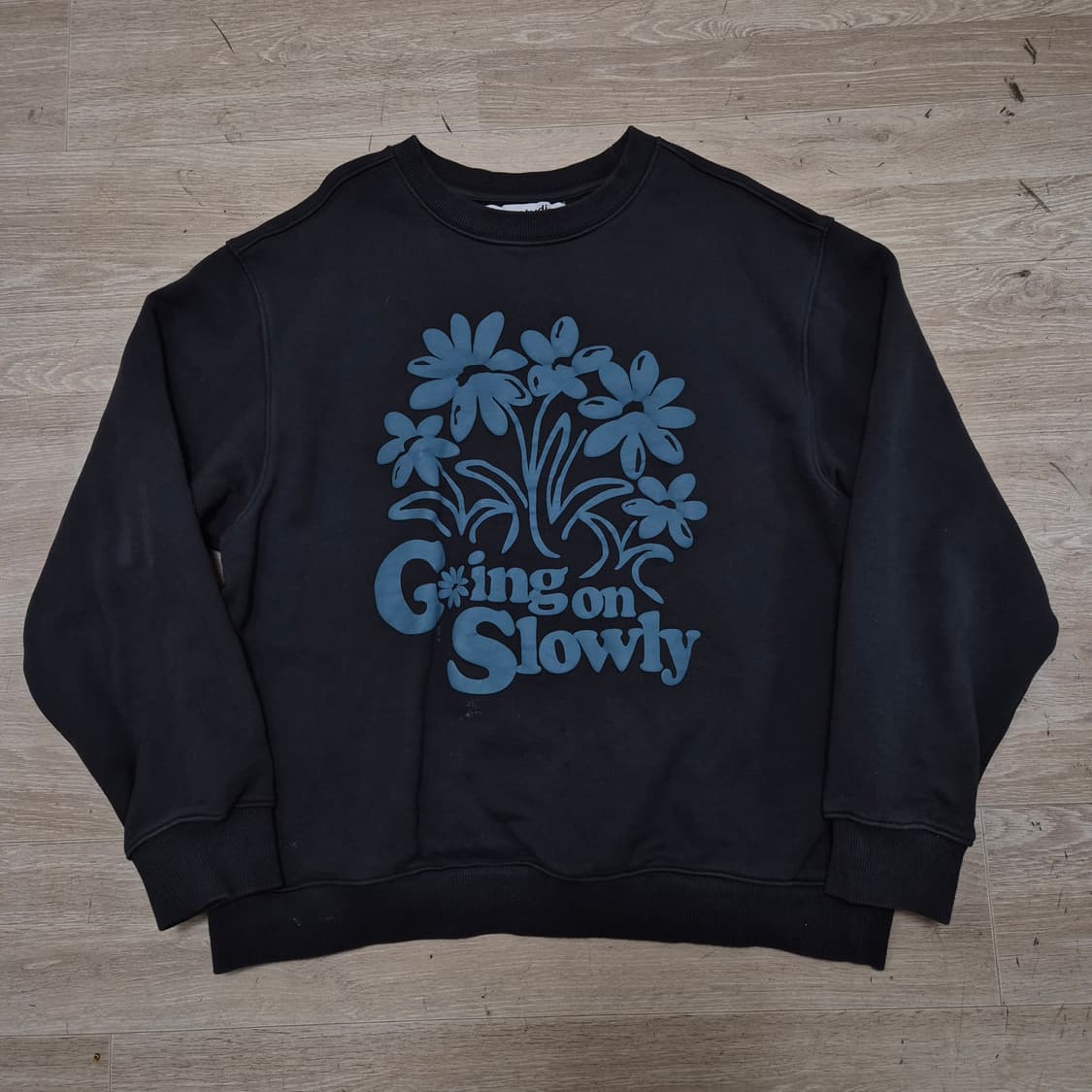 비바스튜디오 플라워 빅프린팅 맨투맨 L(100) 상품이미지1