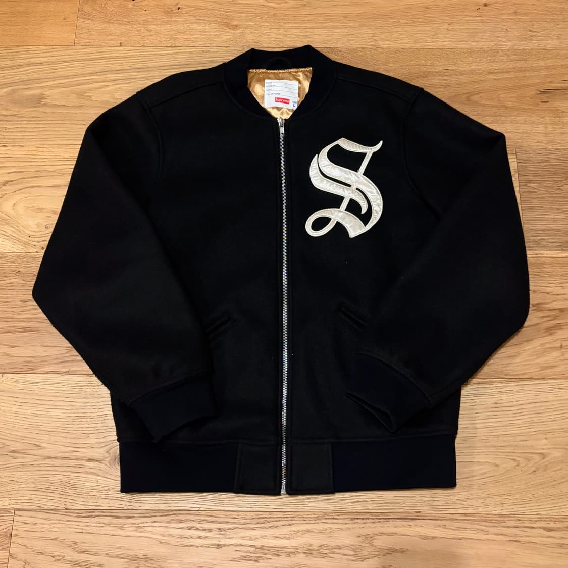 16AW 슈프림 올드잉글리쉬 바시티 상품이미지1