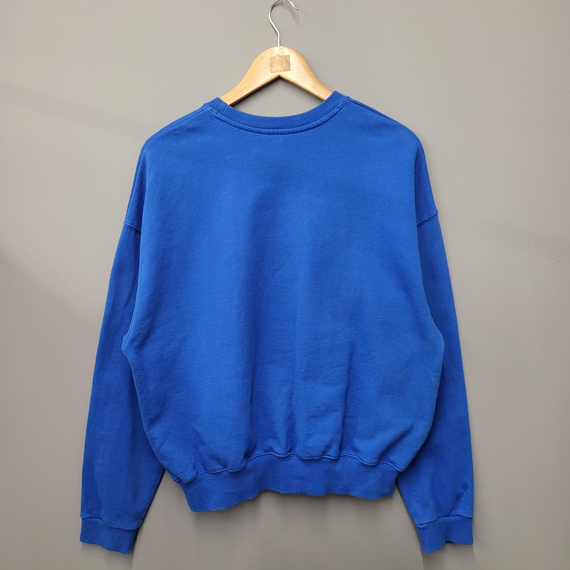 ames worldwide 아메스 월드와이드 시그니처 로고 스웻셔츠 블루 상품이미지2