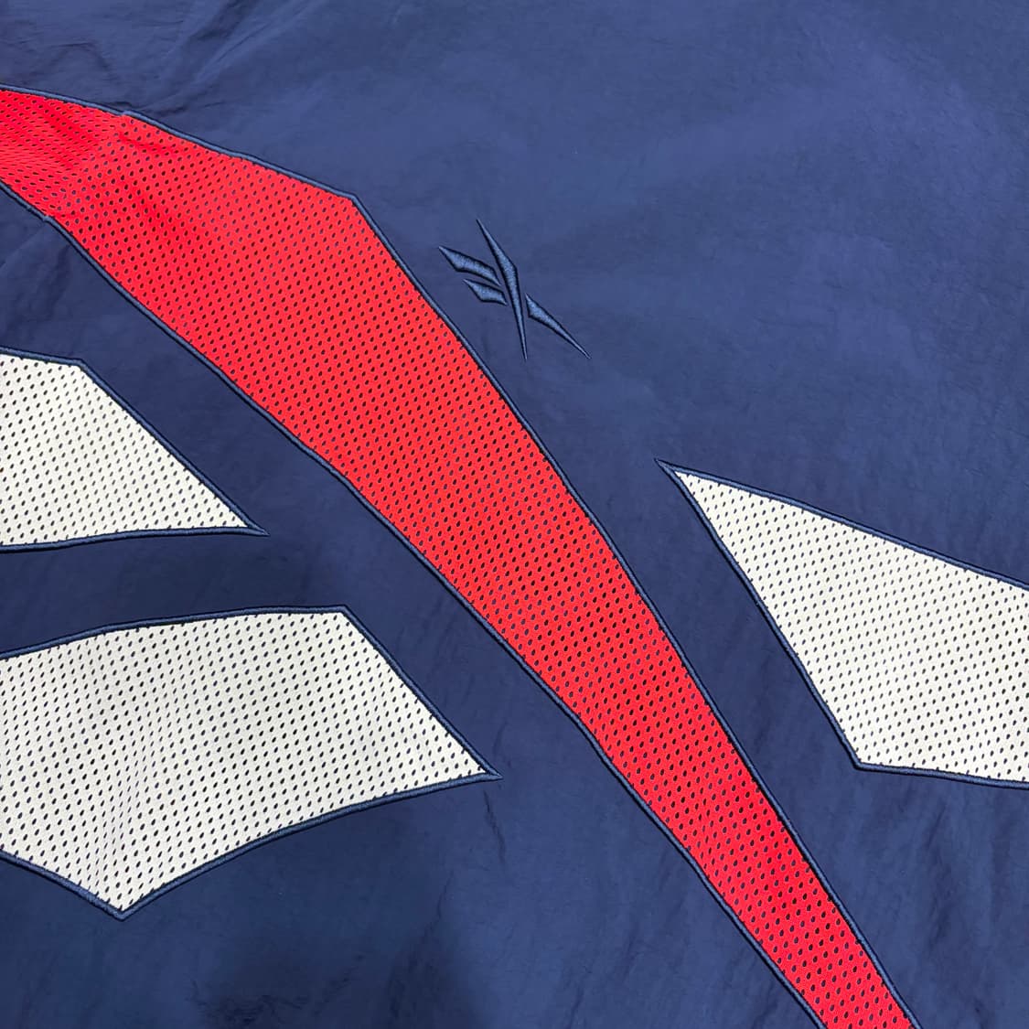 [L] 리복 네이비/레드 바람막이 자켓 B978 상품이미지10
