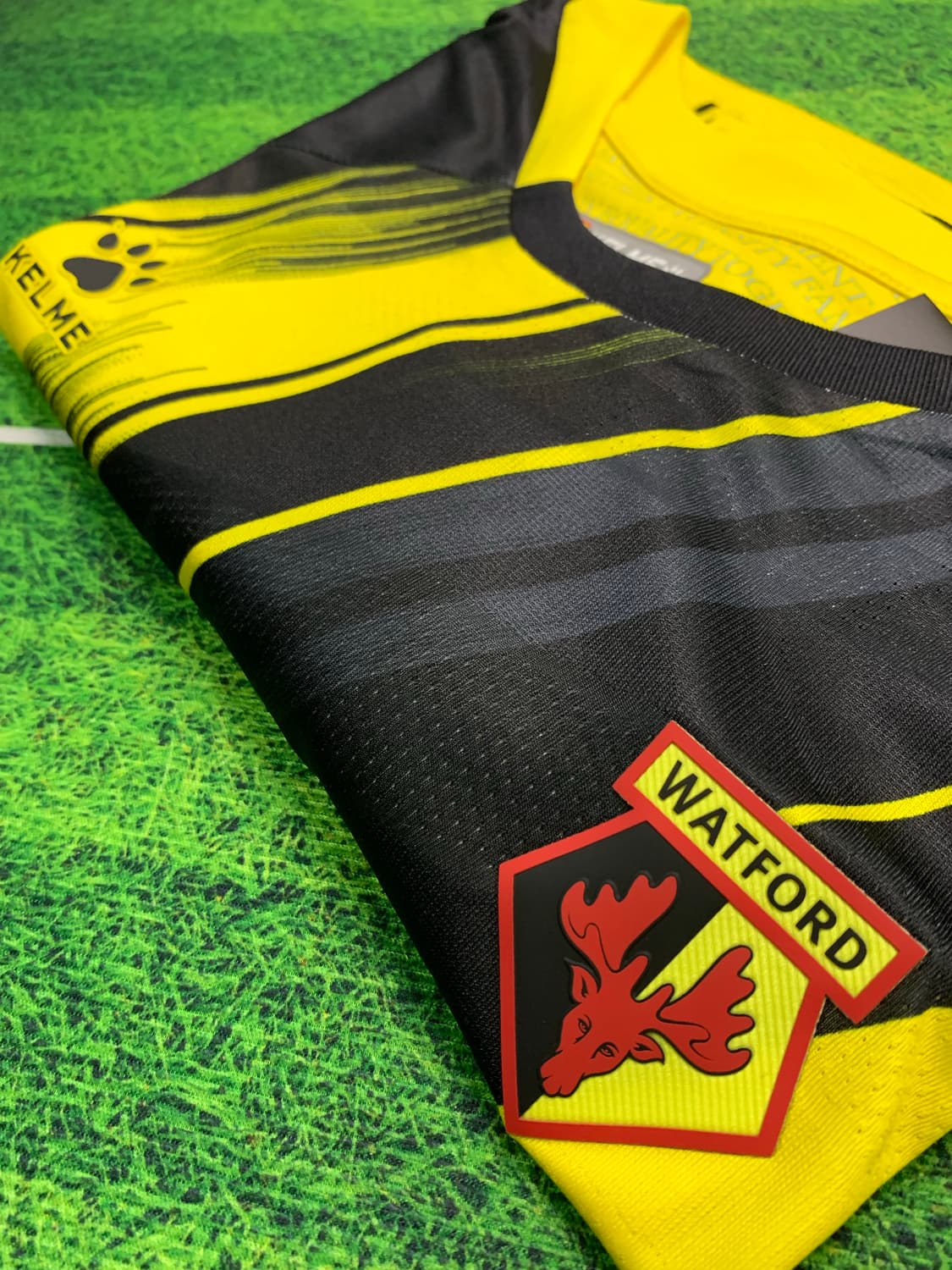 🧧추석할인🧧 챔피언쉽 왓포드 홈 축구유니폼 2XL 상품이미지1
