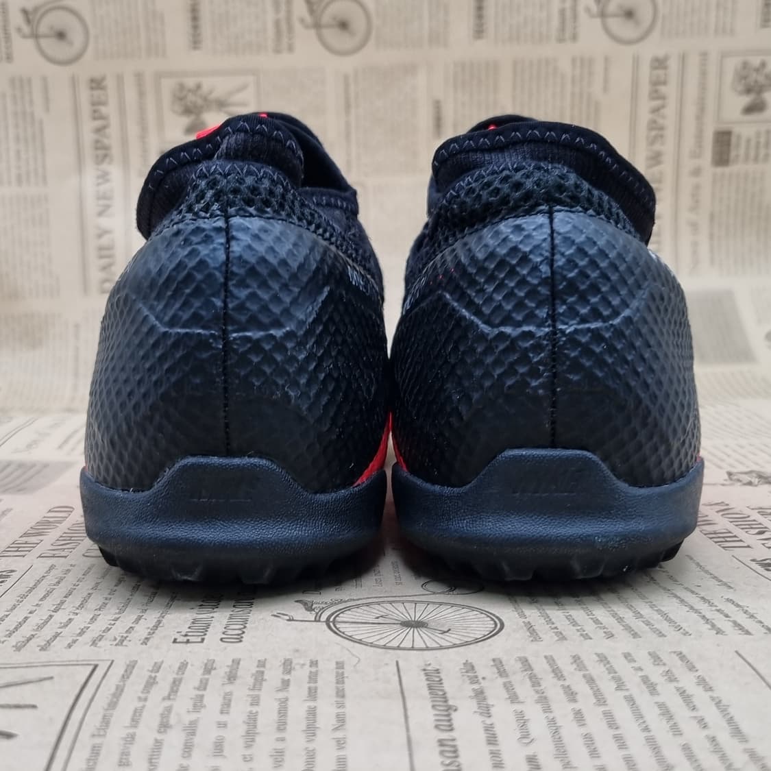 나이키 팬텀 비전 풋살화 240 상품이미지4