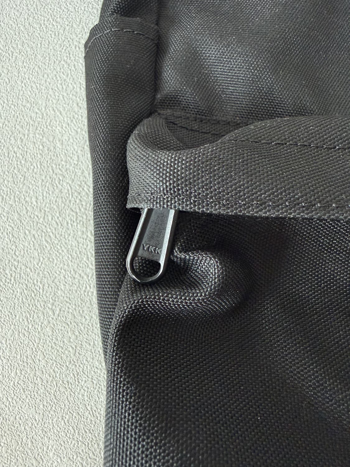 BUTDEEPDESIGN 나일론 크로스백 상품이미지4