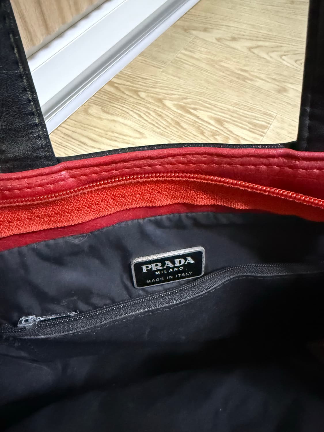 프라다 토트백 상품이미지2
