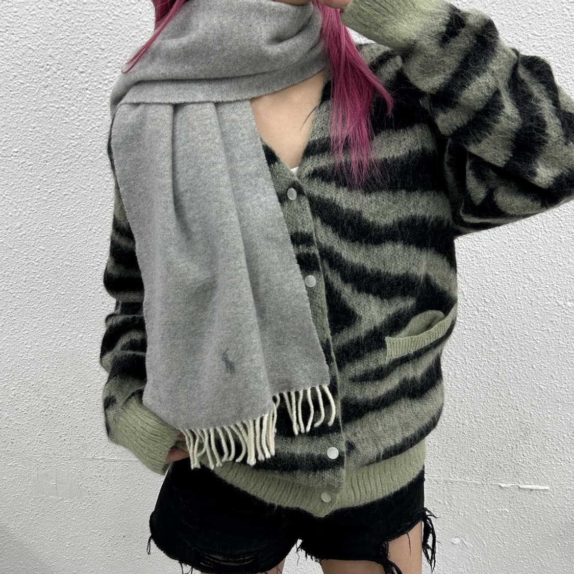 폴로 랄프로렌 네이비포니 연그레이 앙고라 머플러 상품이미지1