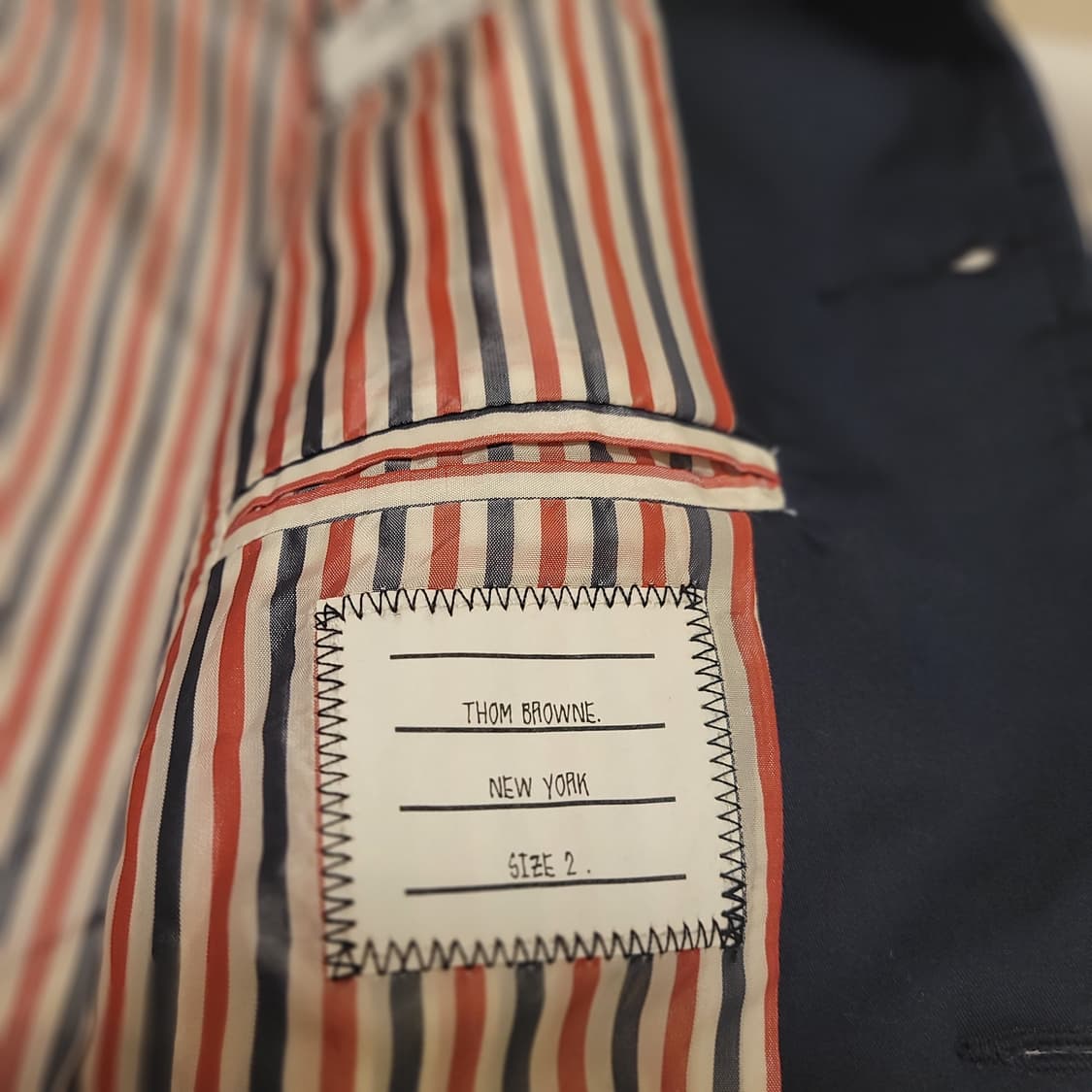 톰브라운 레더 슬리브 바시티 자켓 2 상품이미지5