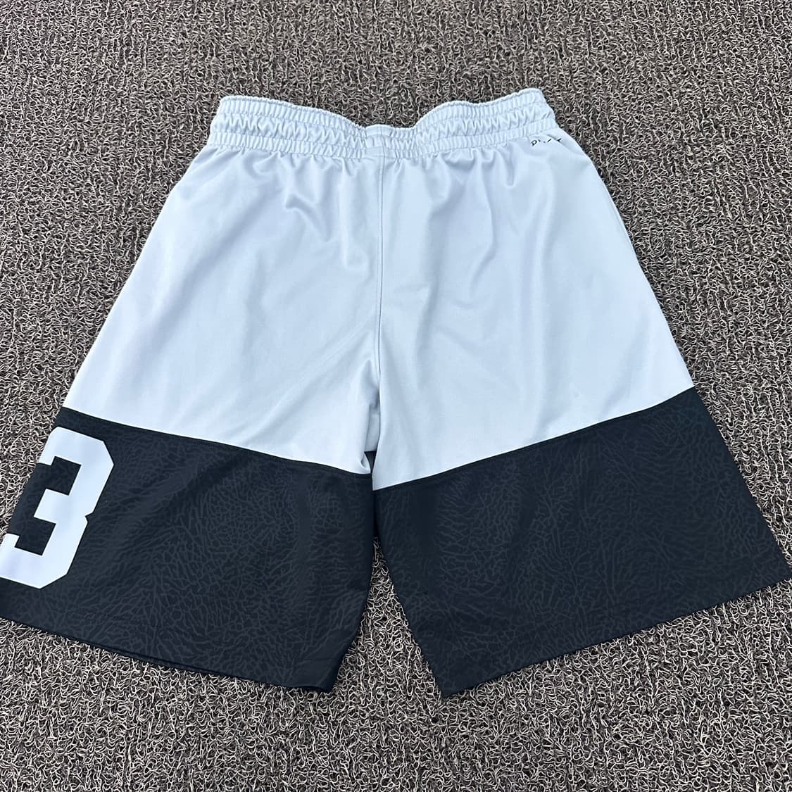 NIKE 나이키 조던 운동복 반바지 31.5인치 상품이미지4