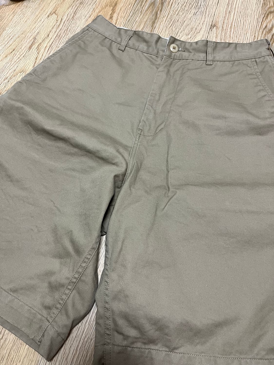 아웃스탠딩 와이드 치노 쇼츠 베이지 상품이미지3