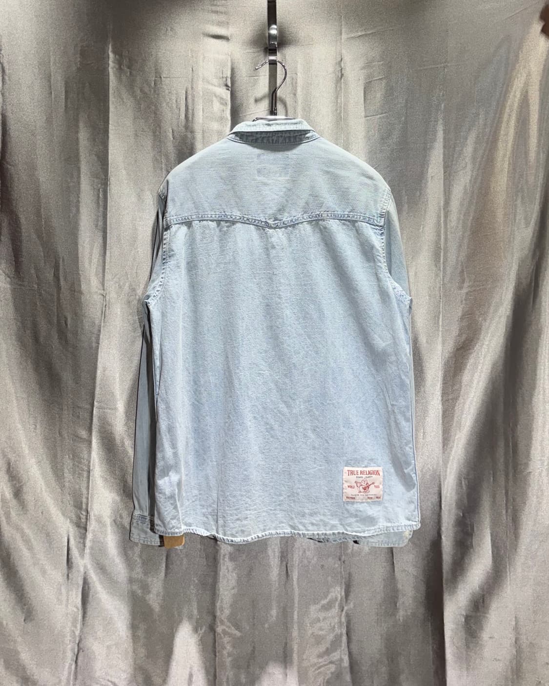 L 트루릴리전 미니 심볼로고 연청 데님셔츠 상품이미지3