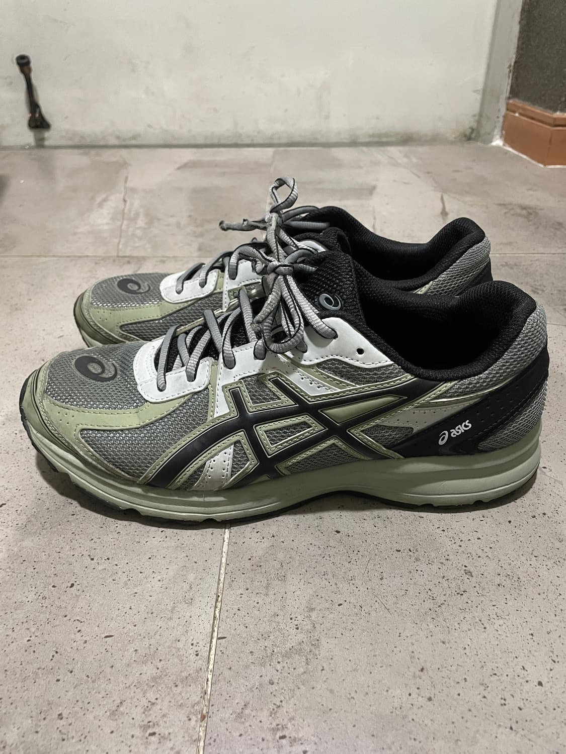 아식스 조그 100 S 시트 락 - 2E 와이드 상품이미지5