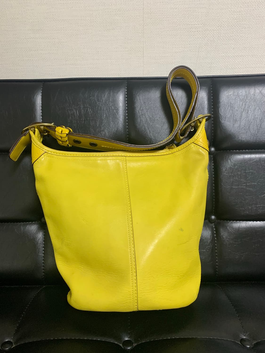 코치 블리커 버킷백 (Bleecker Bucket Bag 노랑) 상품이미지7