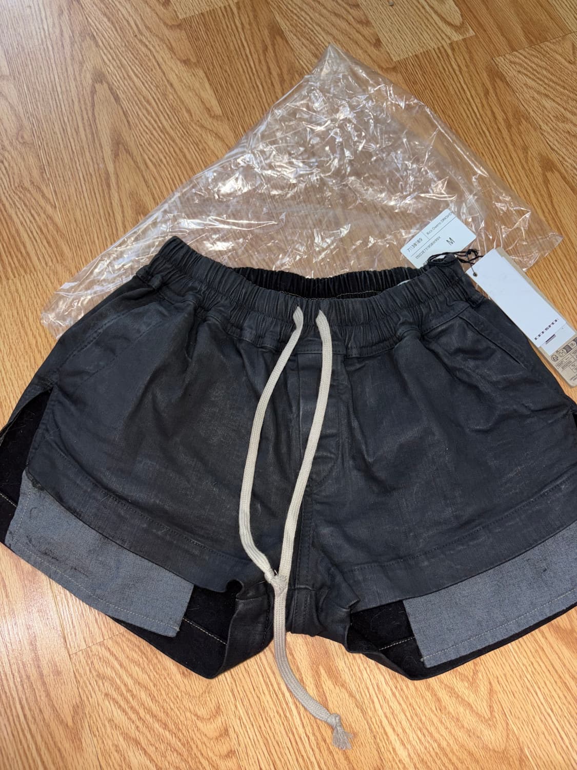 릭오웬스 포그 쇼츠 왁서 블랙 반바지 상품이미지4