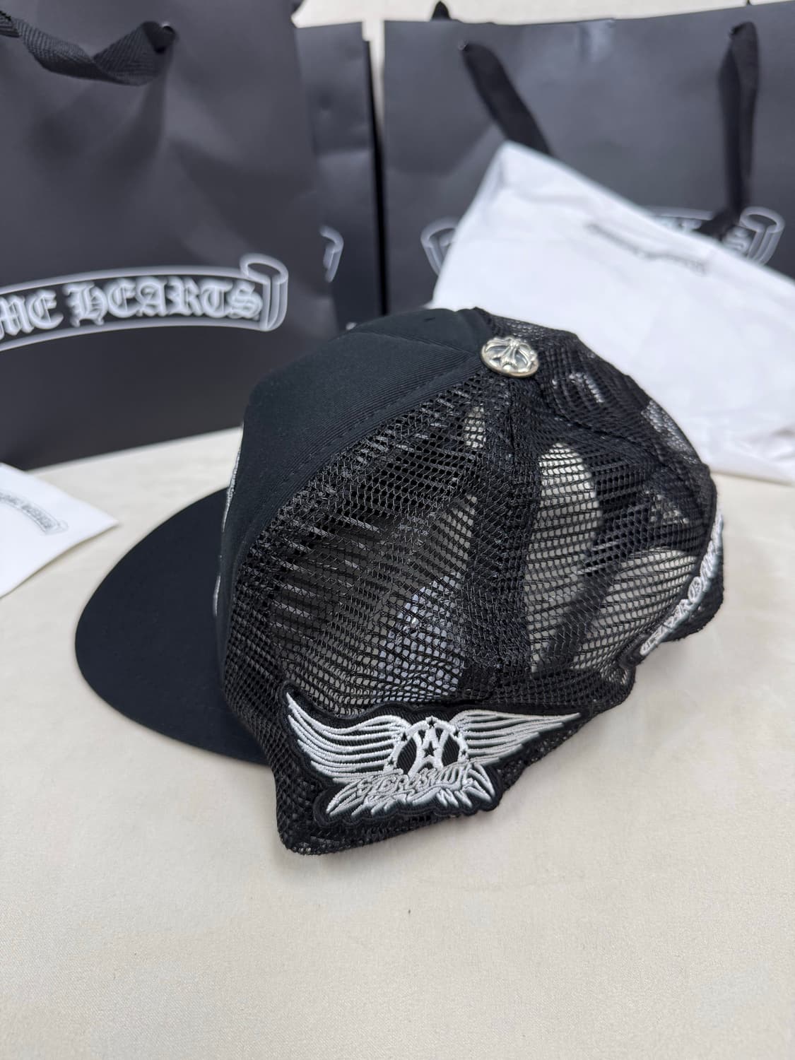 크롬하츠 x 영블러드 x 에어로스미스 트러커 캡 상품이미지2