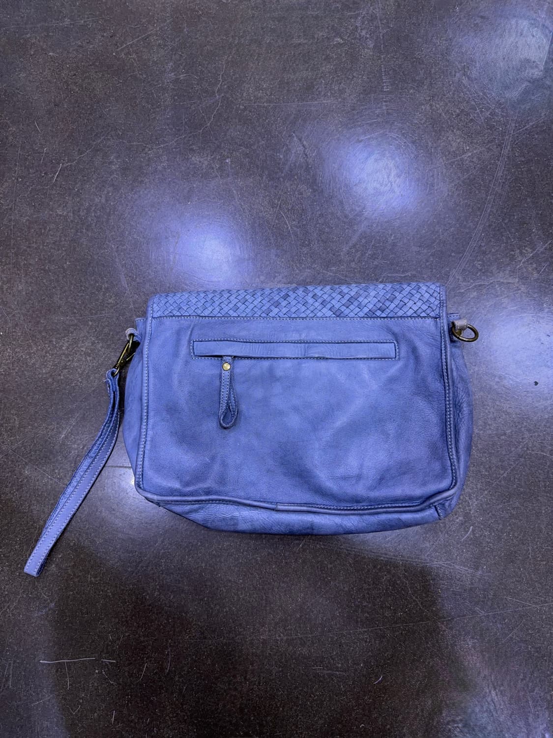 이탈리아 레더 가죽 인트레치아토 패턴 클러치백 상품이미지2