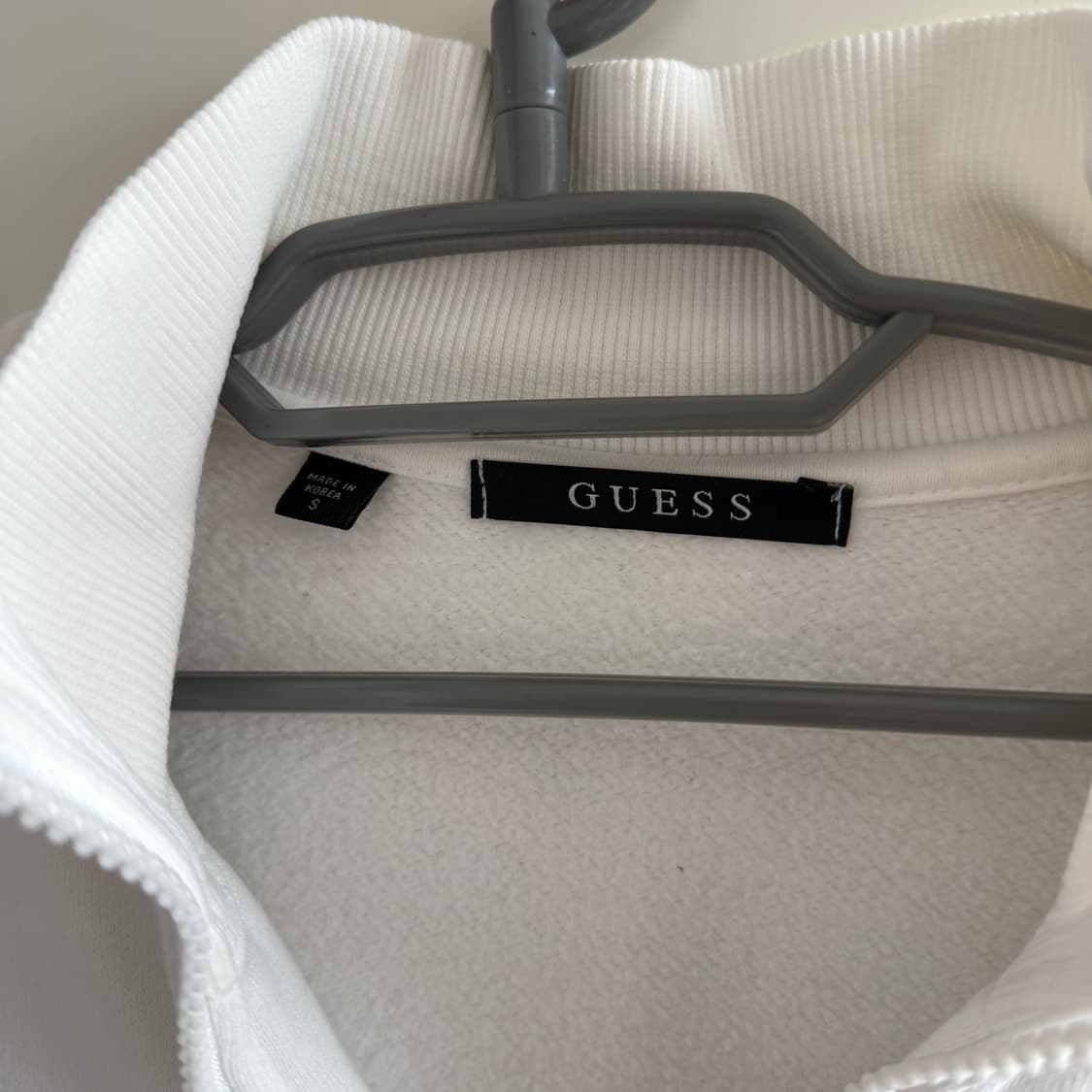 게스 화이트 집업 S 상품이미지3