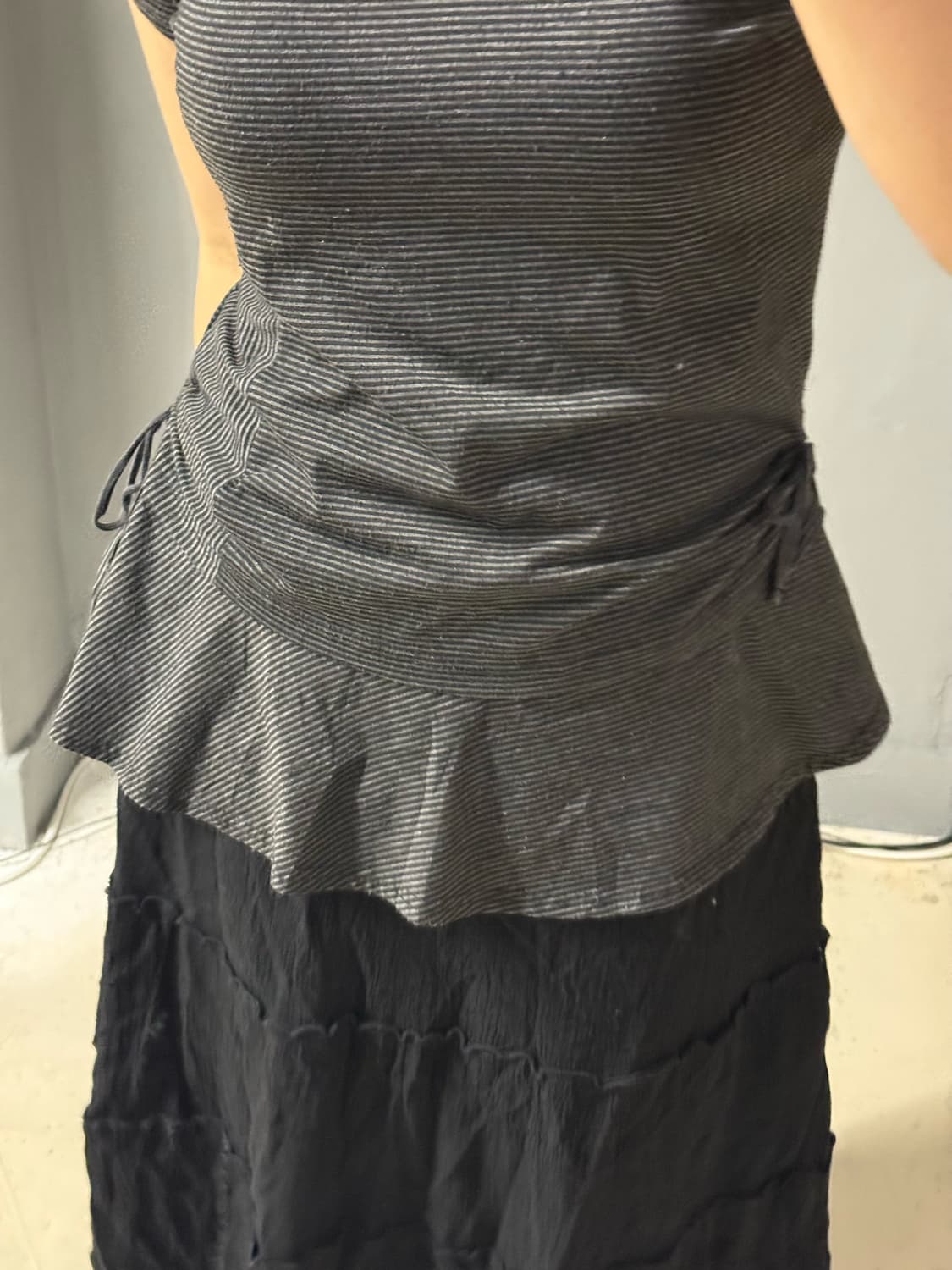 shirring detail stripe pattern top  상품이미지3