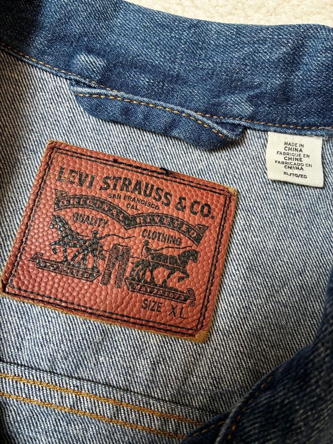 리바이스 X RAPTORS NBA 트러커 데님 자켓 PN7470 상품이미지9