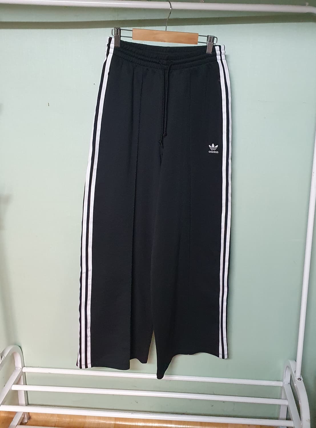 아디다스 릴랙스드 와이드 팬츠 m 상품이미지1