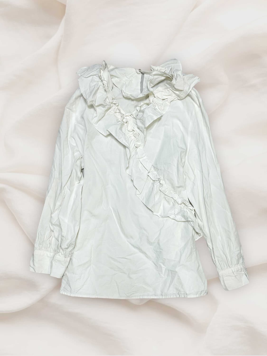 화이트 프릴 블라우스 긴팔 셔츠 상품이미지1