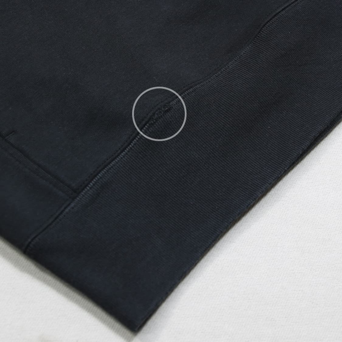 (착용컷) 유니클로 +J 집업 후드 티셔츠 (남성용 100) 상품이미지8