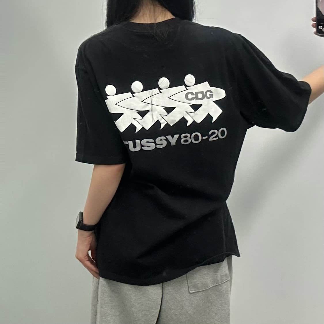스투시 꼼데가르송 서프맨 블랙 반팔 티셔츠 상품이미지2