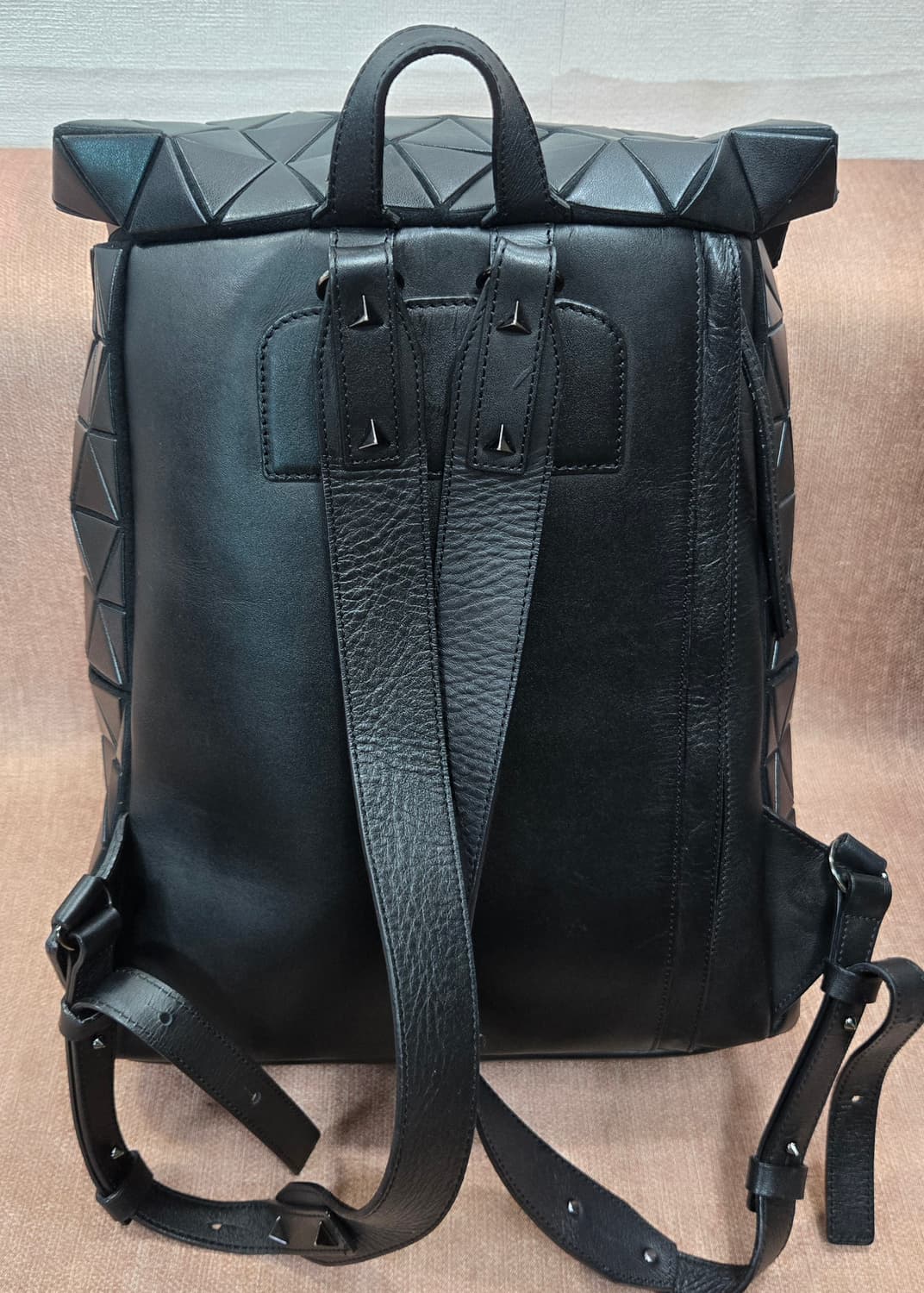 이세이미야케 바오바오 정품  백팩상태 상급 상품이미지2