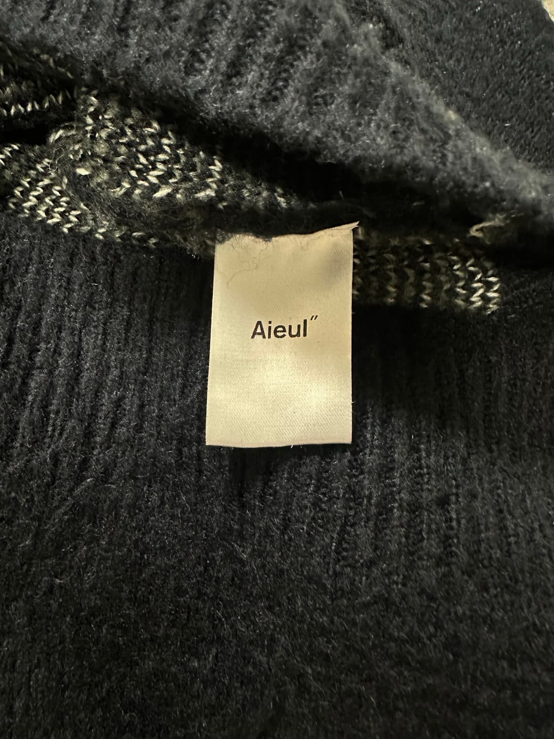 아이엘 aieul frag knit navy (48) 상품이미지6