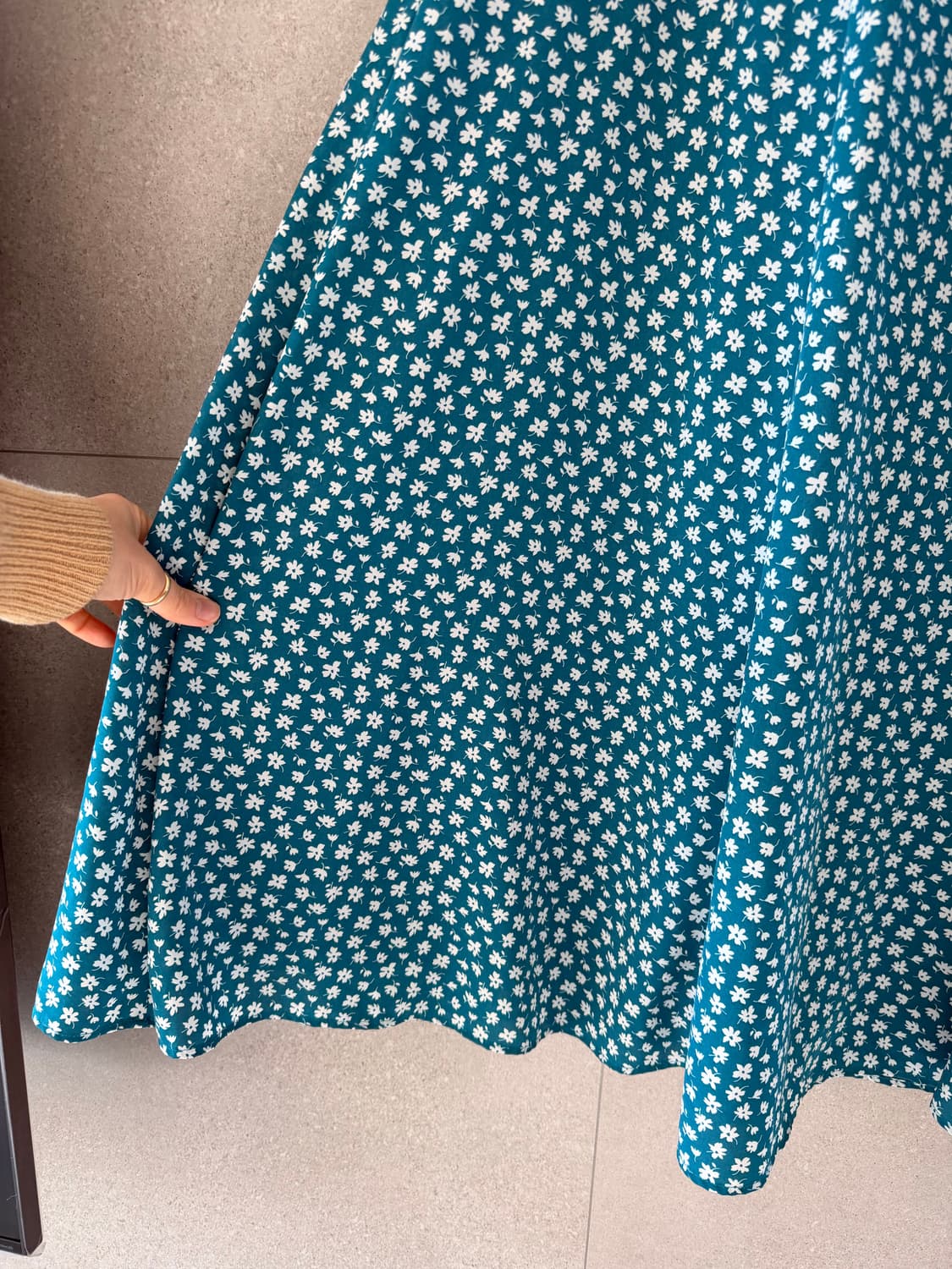 어반리서치 틸 롱스커트잔꽃무늬 인스타감성 모리 상품이미지2