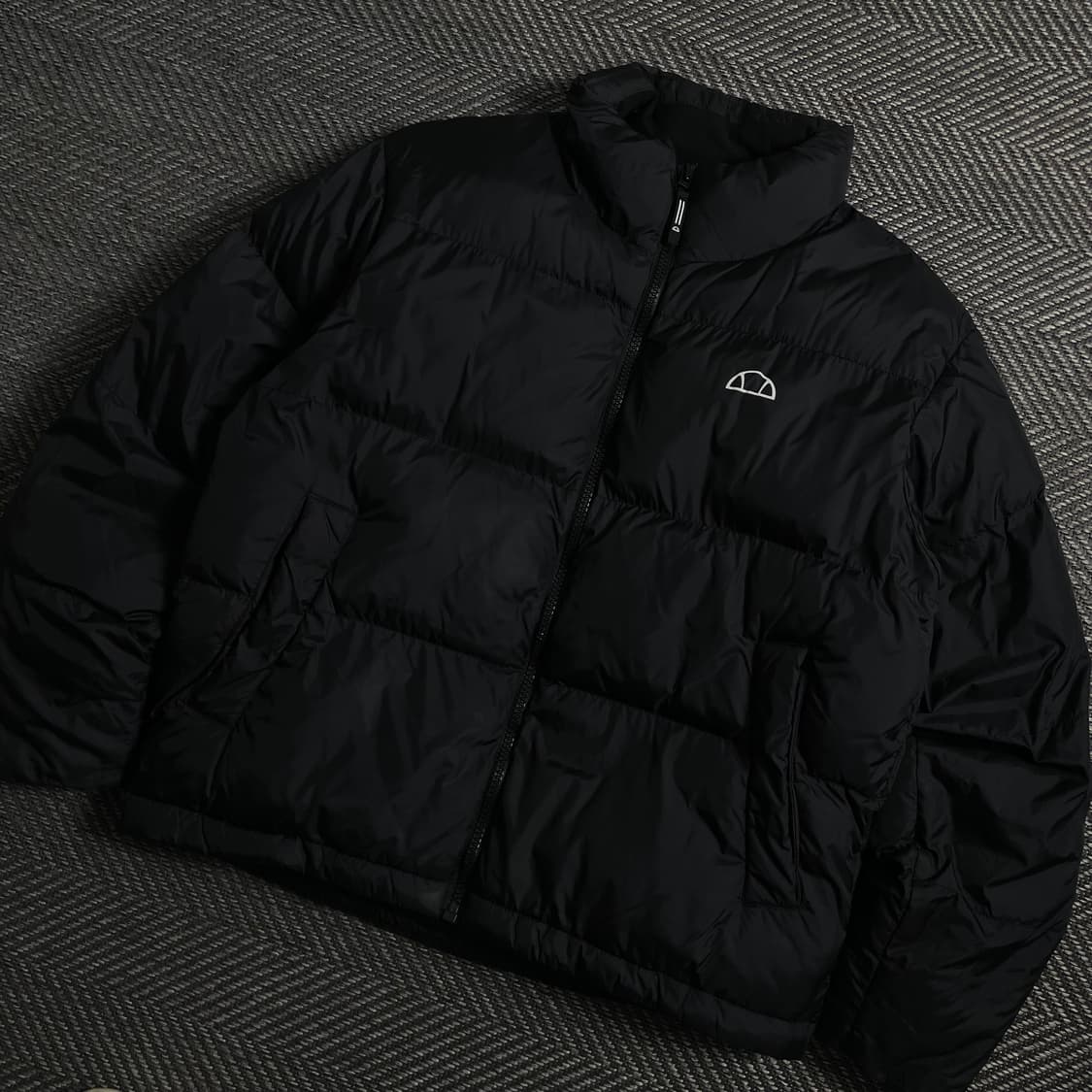 엘레쎄 USA 오리지날 로고 다운 푸퍼 패딩 블랙y 4201 상품이미지1