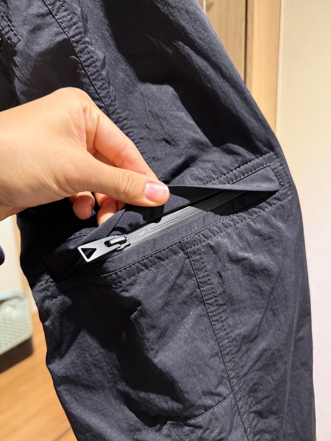 보테가베네타 리버스 로고 밴딩 트랙팬츠 상품이미지9