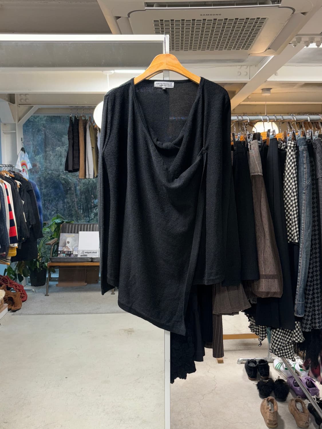 아츠로 타야마 비대칭 가디건 상품이미지1