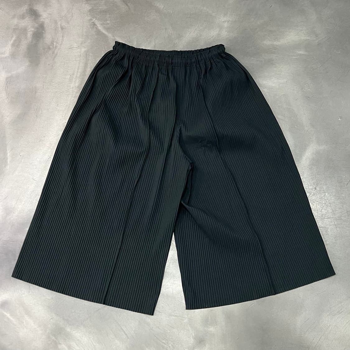  이세이미야케 me 플리츠 하프 팬츠 y15434 상품이미지2