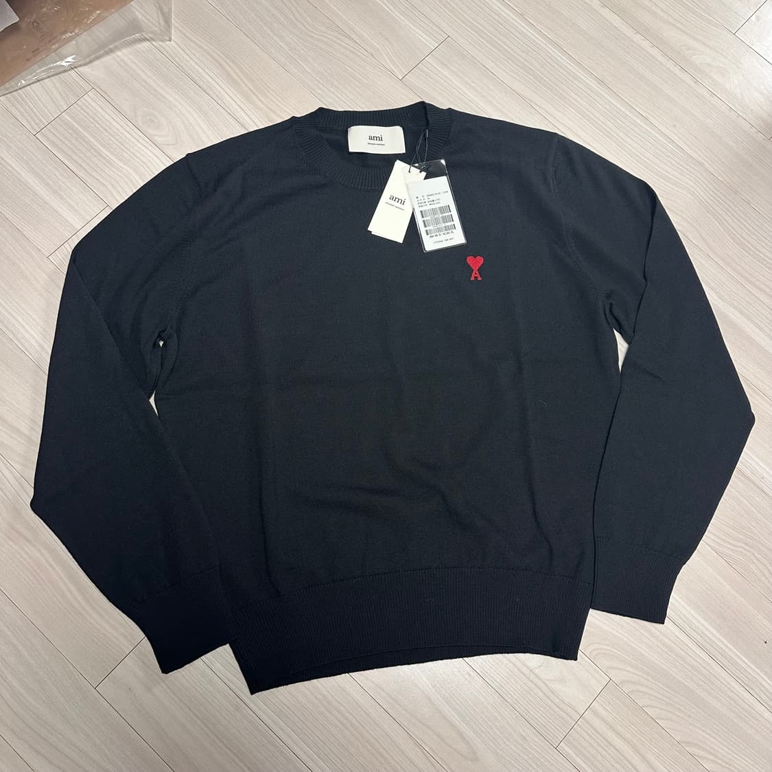 [새상품] 아미 스몰 하트 로고 니트 블랙 XL (100~105사이즈) 상품이미지2