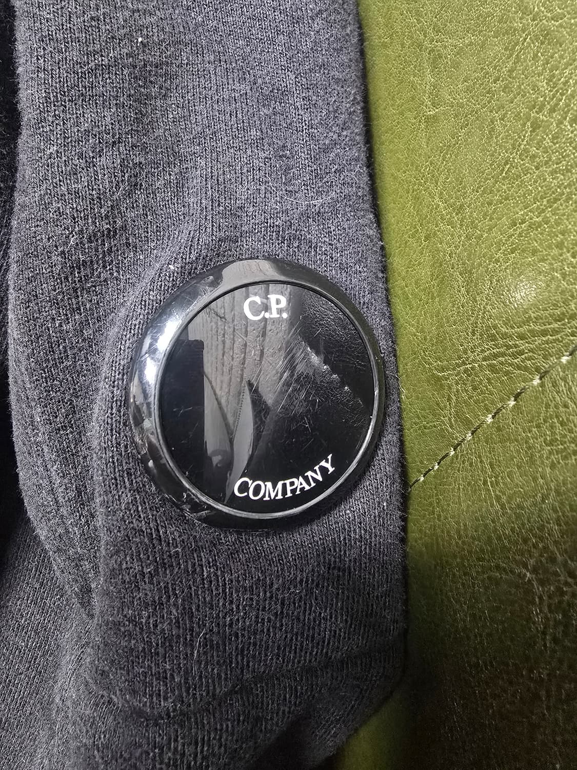 cp컴퍼니 맨투맨 xxxl 상품이미지5