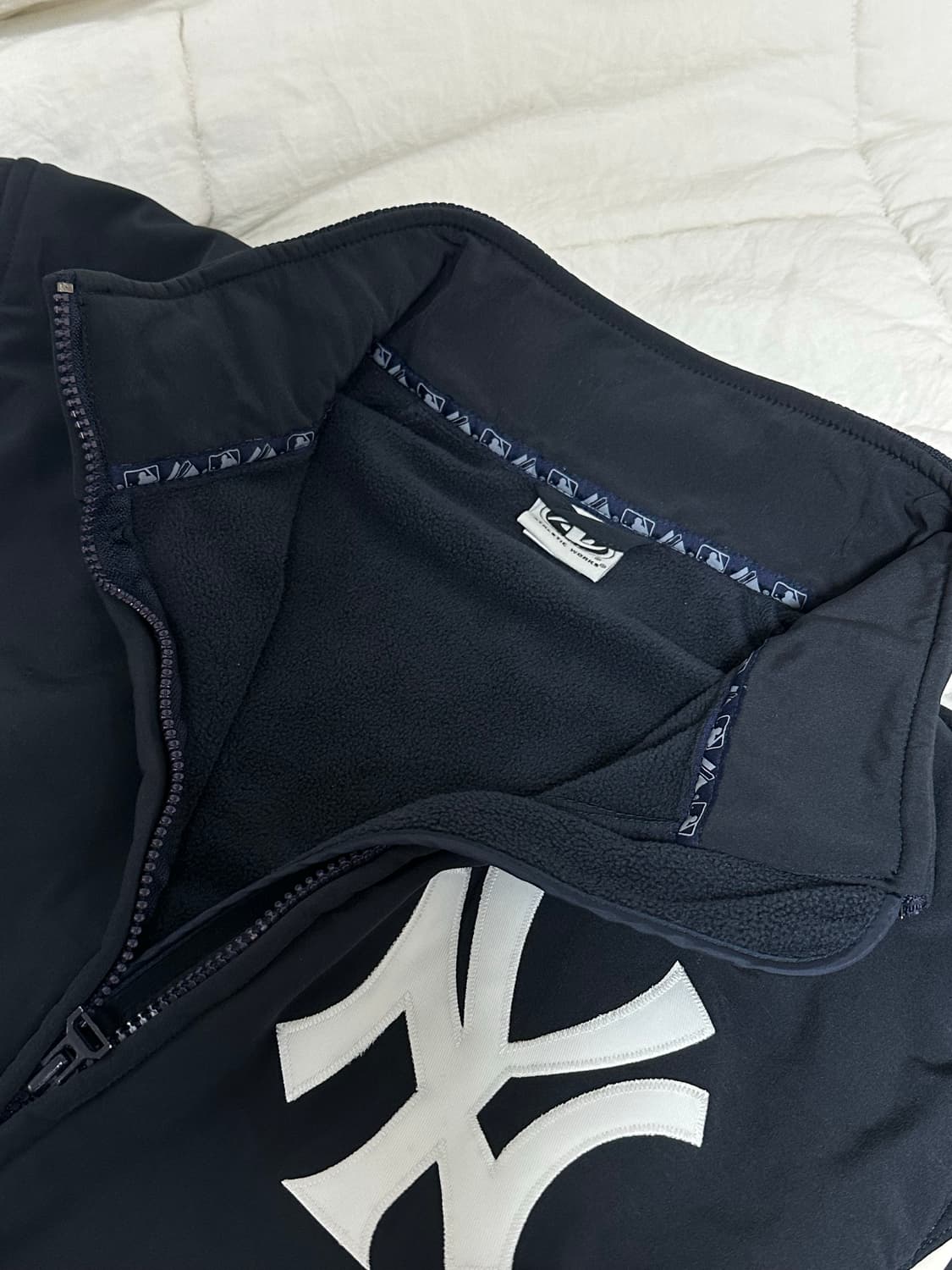 뉴욕양키즈 Athentic Works 웜업 집업 라지  상품이미지5