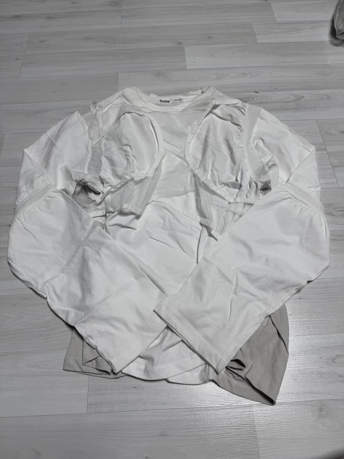 오호스 메쉬 밴드 롱 슬리브 화이트 상품이미지3