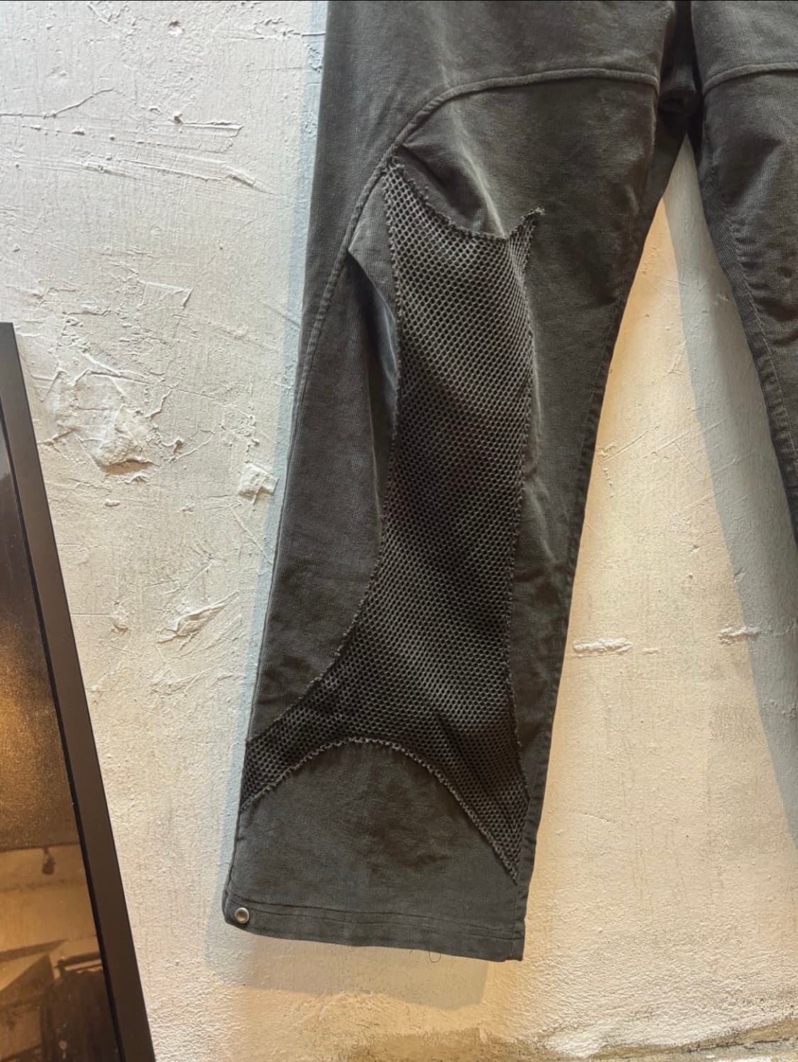 L 더콜디스트모먼트 코듀로이 매쉬 팬츠 상품이미지7