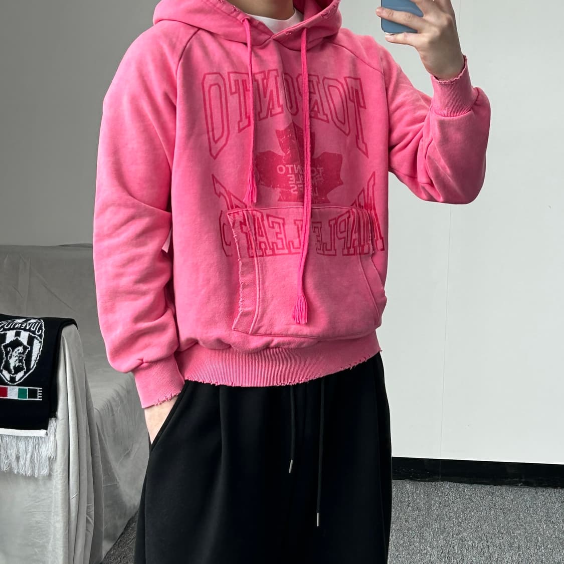 캐나다 토론토 핑크 데미지 후드티 상품이미지7