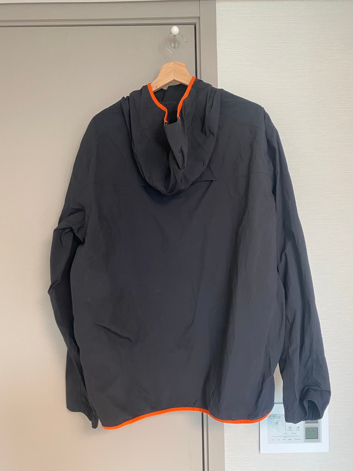 디스트릭트비전 바람막이 District Vision 상품이미지2