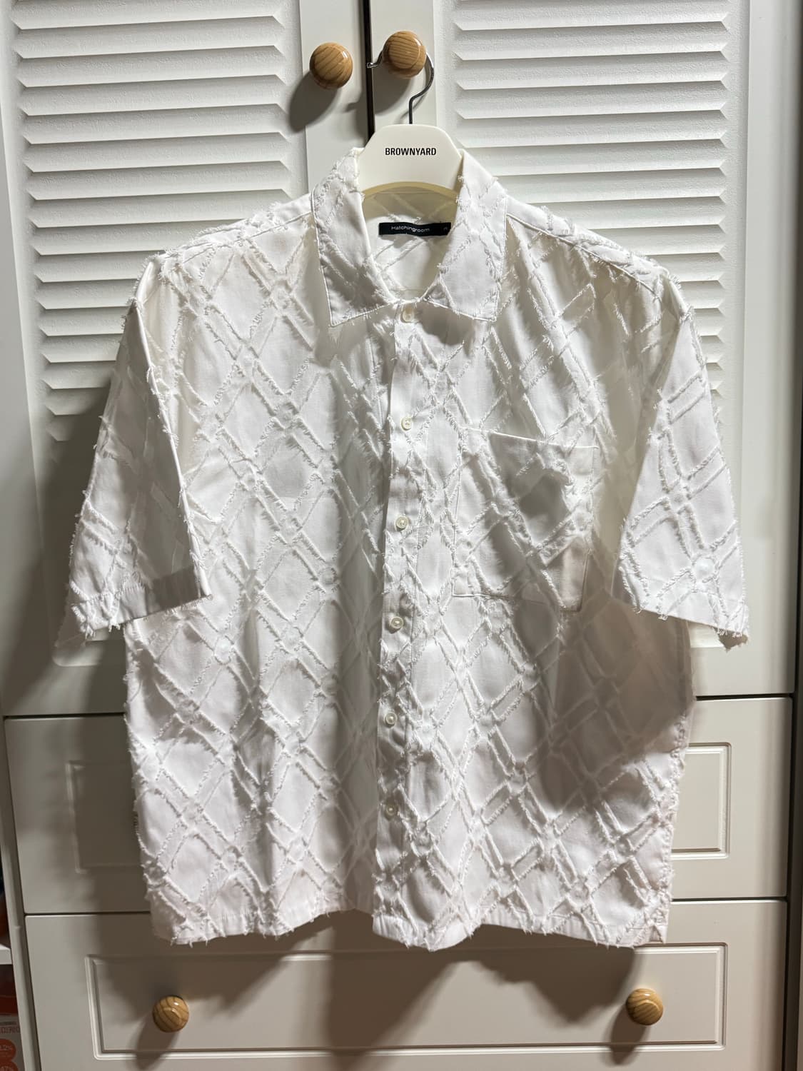 해칭룸 박스 테슬 셔츠 상품이미지1